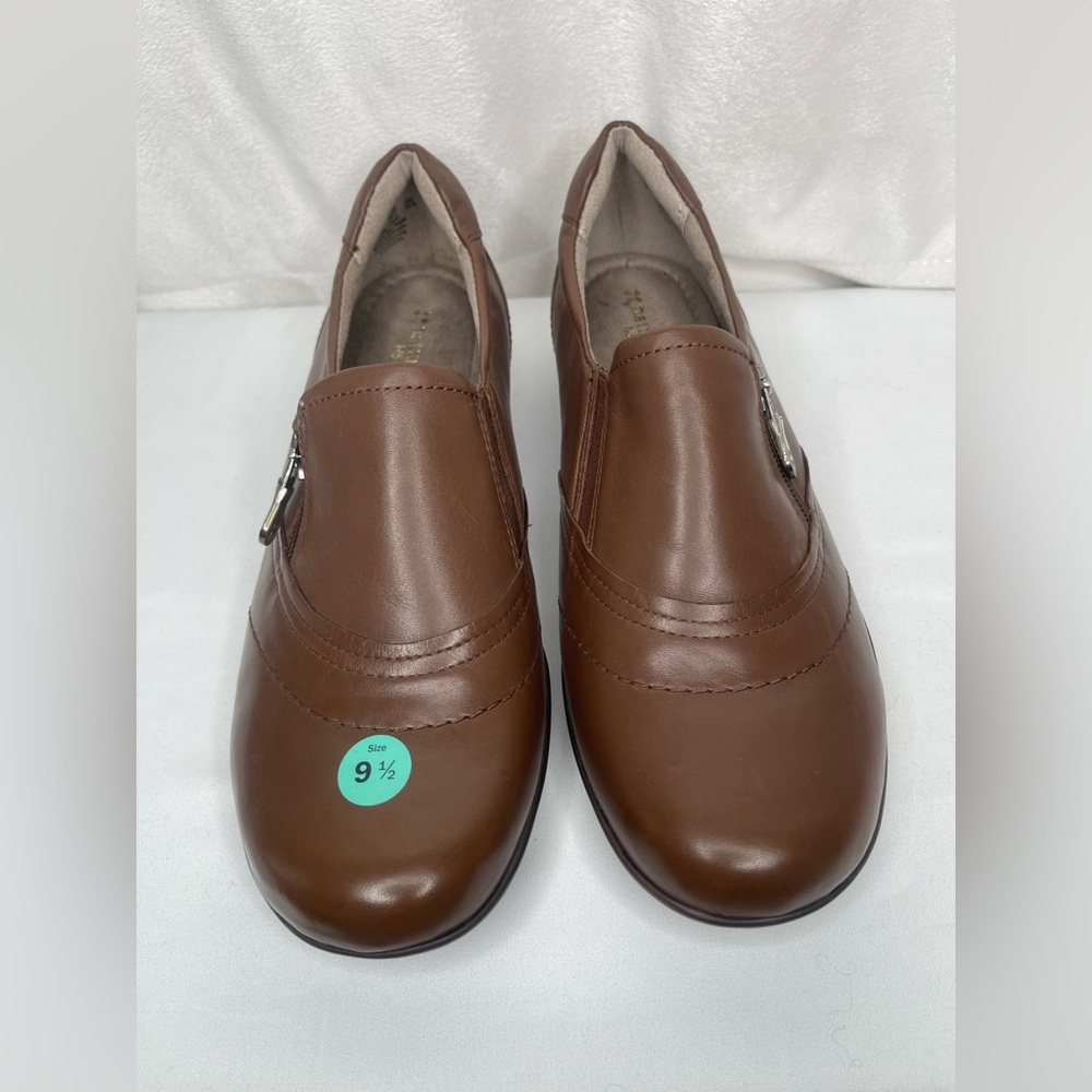 Naturalizer Clarissa Coffeebean Brown
Leather Flats Clogs size 9,5